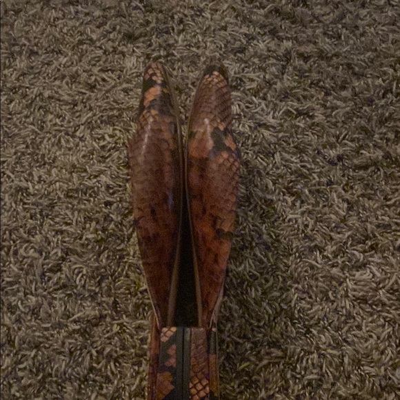 J. Crew Brown Snake Print Women's Shoes - Picture 3 of 4